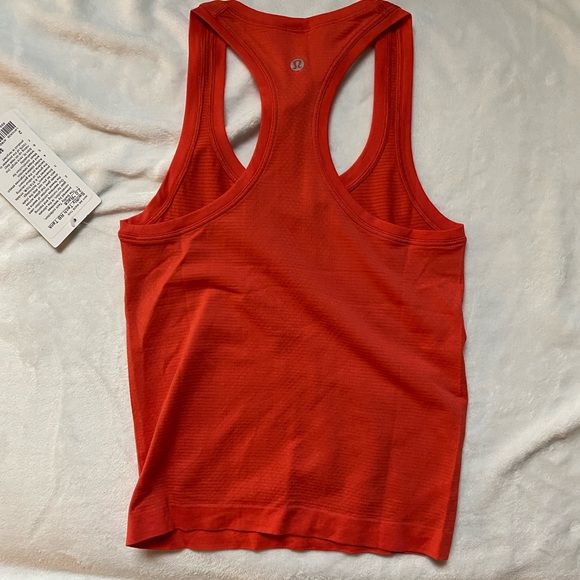 Lululemon Tank Top - Picture 2 of 3